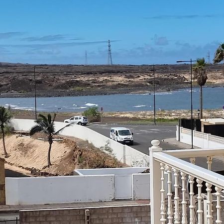 Gilda: Beautiful Spacious Apartment. Seaview From Rooftop Terrace Corralejo Eksteriør billede