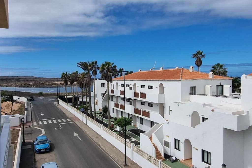 Gilda: Beautiful Spacious Apartment. Seaview From Rooftop Terrace Corralejo Eksteriør billede