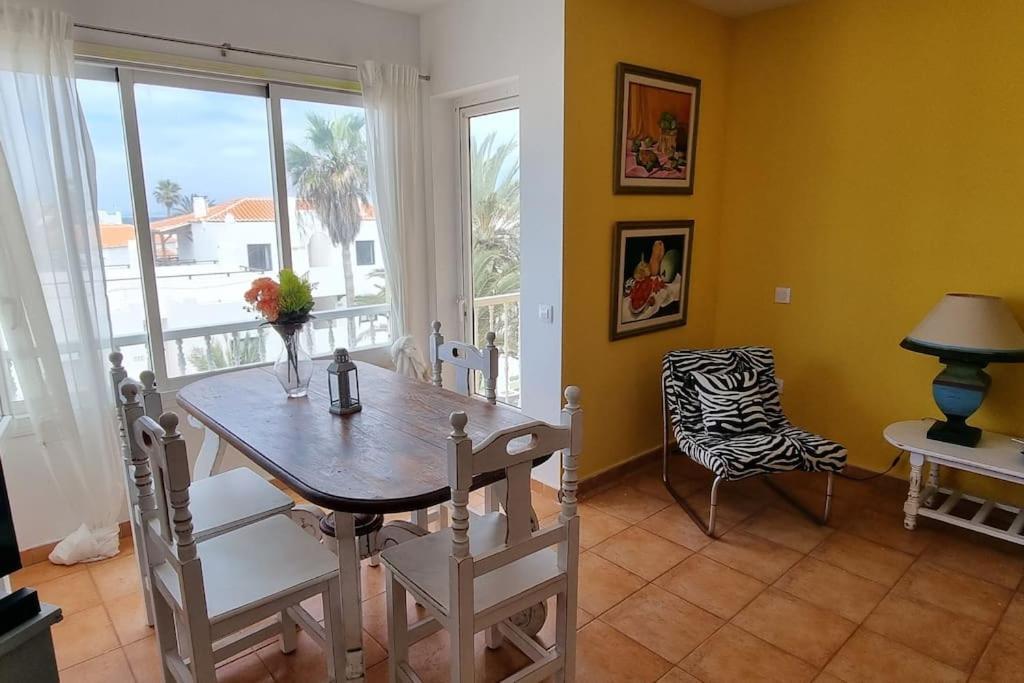 Gilda: Beautiful Spacious Apartment. Seaview From Rooftop Terrace Corralejo Eksteriør billede