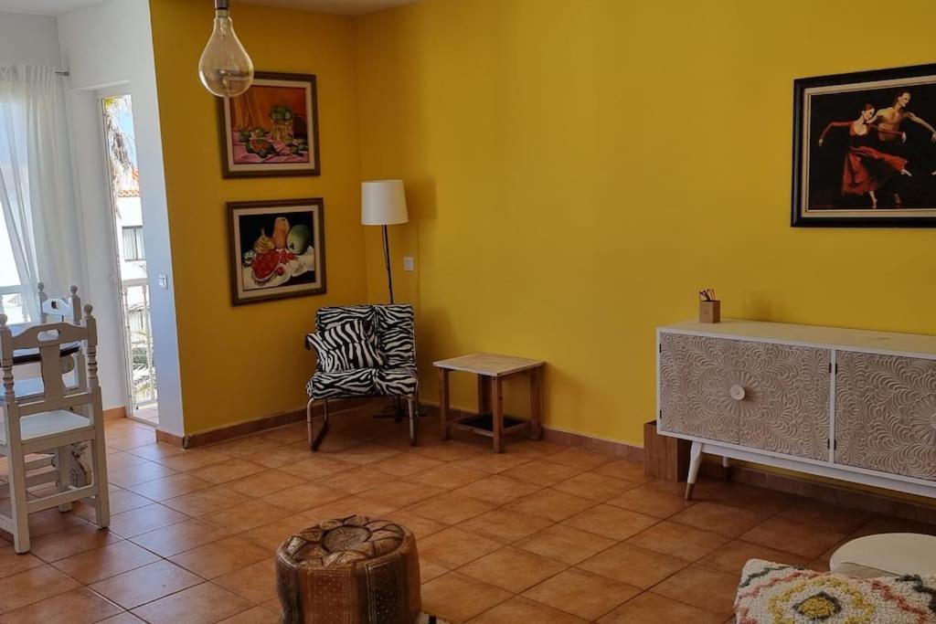 Gilda: Beautiful Spacious Apartment. Seaview From Rooftop Terrace Corralejo Eksteriør billede